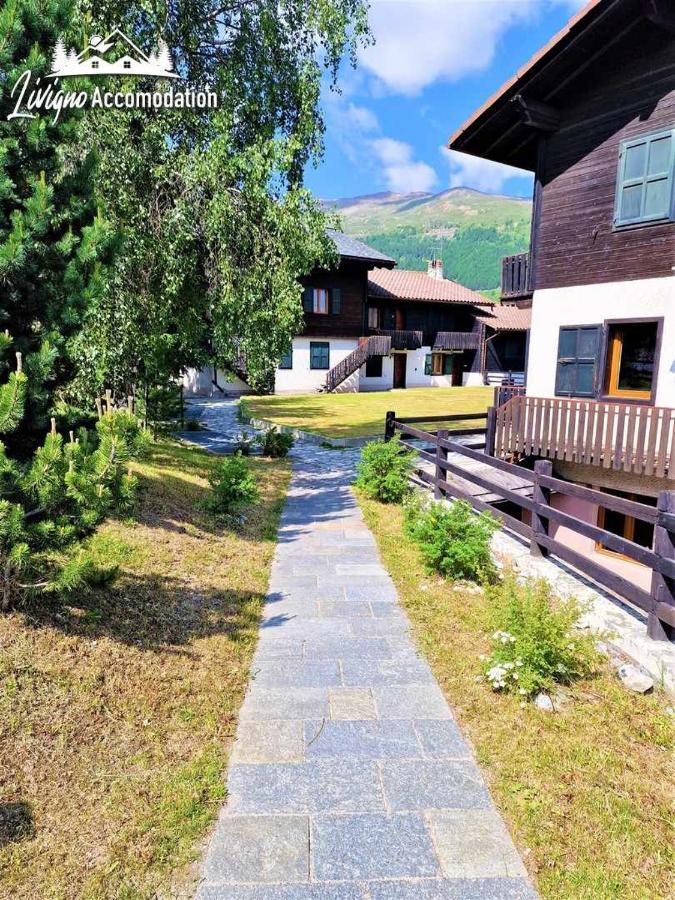 Chalet Rododendro Forest By Livigno Accomodation Exterior photo